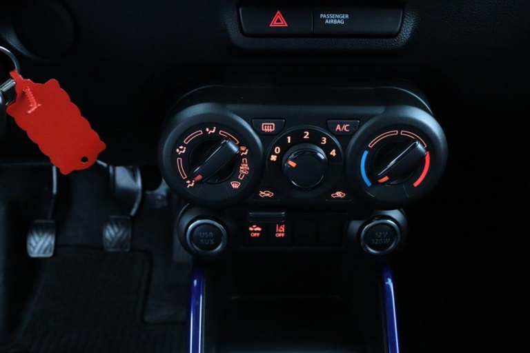 Suzuki Ignis - 1.2 Smart Hybrid Select 17