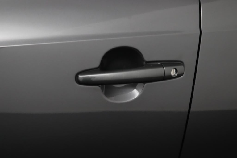 Suzuki Ignis - 1.2 Smart Hybrid Select 36