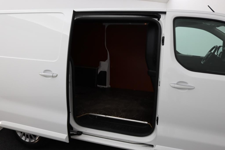 Toyota PROACE Worker - 2.0 D-4D Professional Long 18