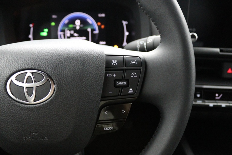 Toyota C-HR - 1.8 Hybrid 140 Active 19