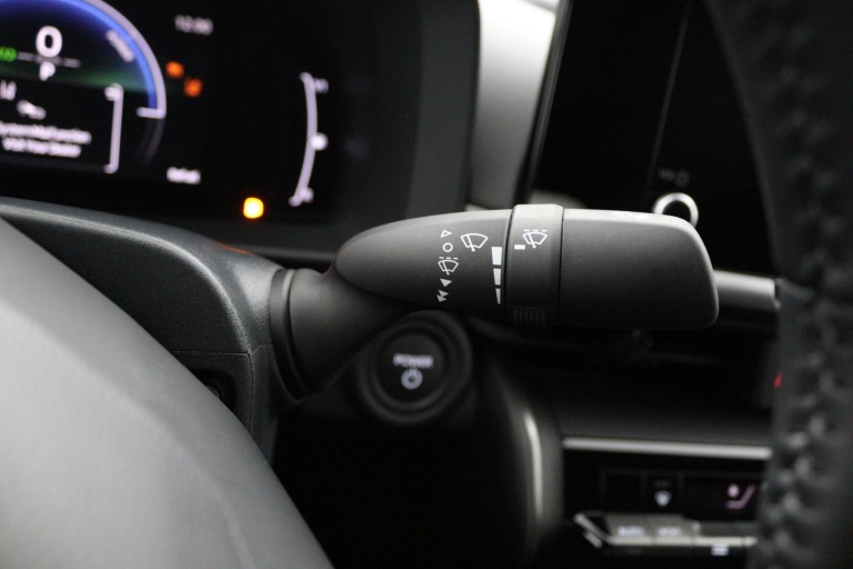 Toyota C-HR - 1.8 Hybrid 140 Active 27