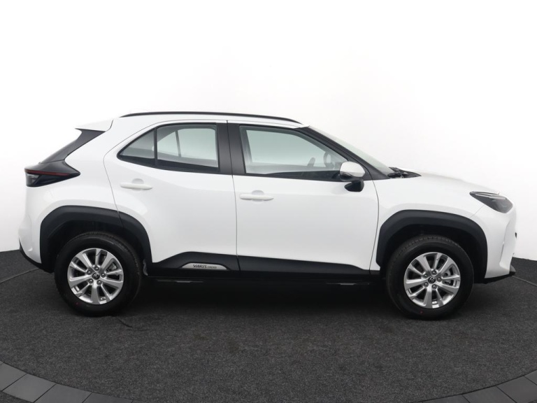 Toyota Yaris Cross - 1.5 Hybrid 115 Active 11