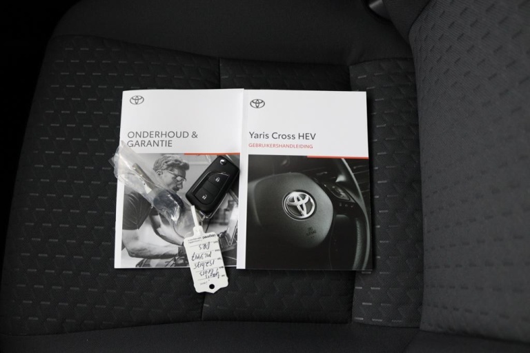 Toyota Yaris Cross - 1.5 Hybrid 115 Active 8