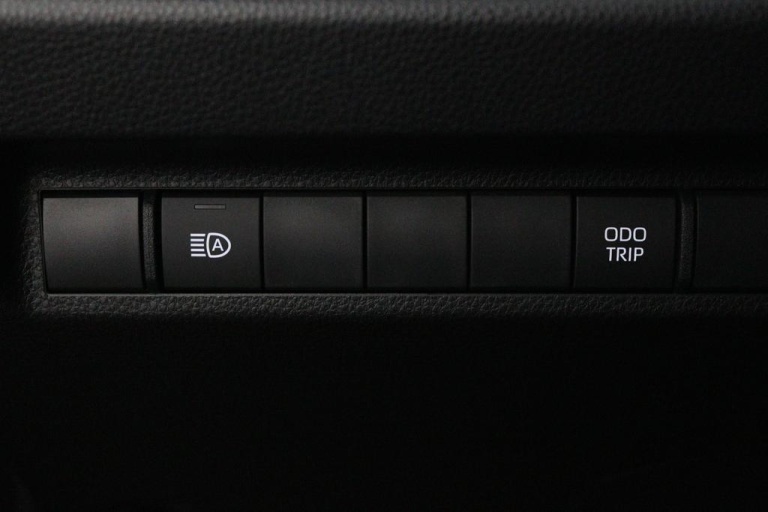 Toyota RAV4 - 2.5 Plug-in Hybrid AWD Dynamic 27