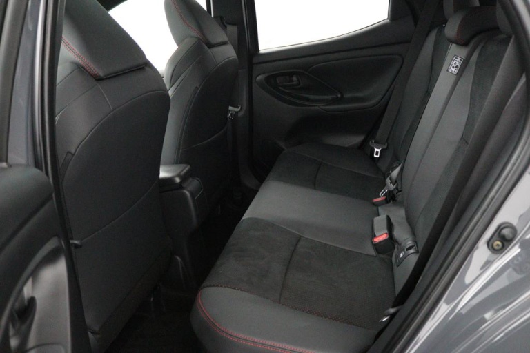 Toyota Yaris - 1.5 Hybrid 130 GR Sport 16