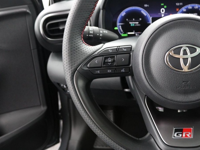 Toyota Yaris - 1.5 Hybrid 130 GR Sport