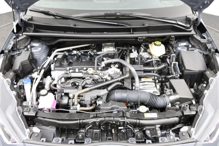 Toyota Yaris - 1.5 Hybrid 130 GR Sport 31