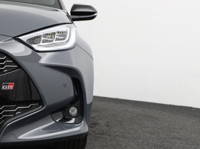 Toyota Yaris - 1.5 Hybrid 130 GR Sport