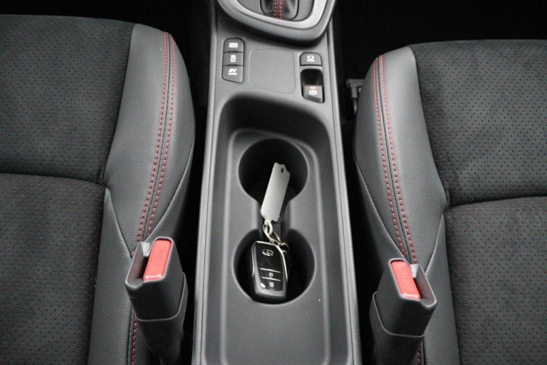 Toyota Yaris - 1.5 Hybrid 130 GR Sport 37