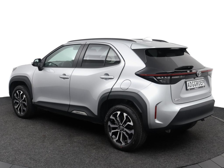 Toyota Yaris Cross - 1.5 Hybrid 115 First Edition 11
