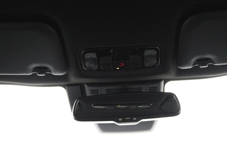 Toyota Yaris Cross - 1.5 Hybrid 115 First Edition 30