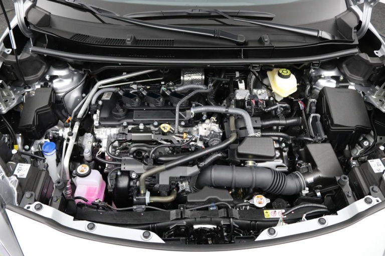 Toyota Yaris Cross - 1.5 Hybrid 115 First Edition 32