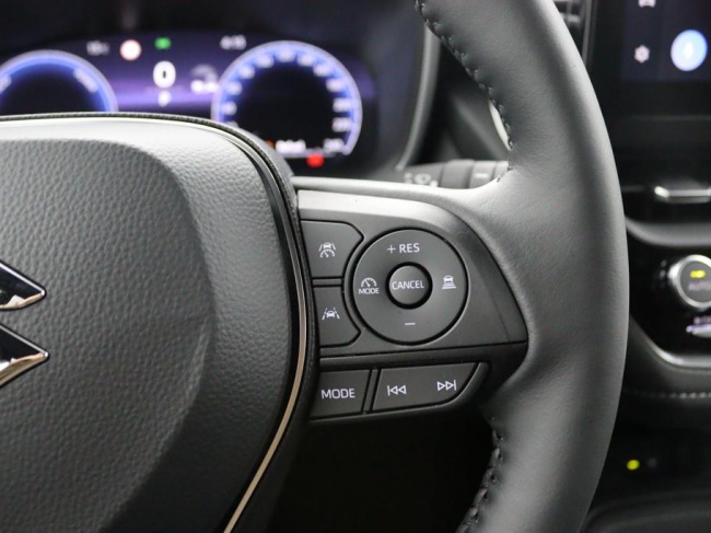 Suzuki Swace - 1.8 Hybrid Style Facelift