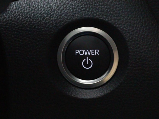 Suzuki Swace - 1.8 Hybrid Style Facelift