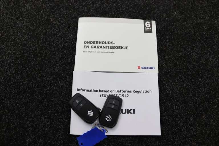 Suzuki Swace - 1.8 Hybrid Style Facelift 26