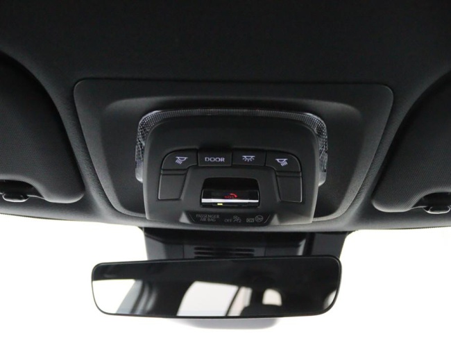 Suzuki Swace - 1.8 Hybrid Style Facelift