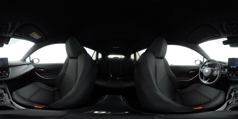 Suzuki Swace - 1.8 Hybrid Style Facelift 38