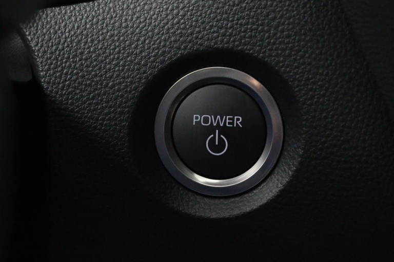 Toyota Corolla Touring Sports - Hybrid 140 Dynamic 36