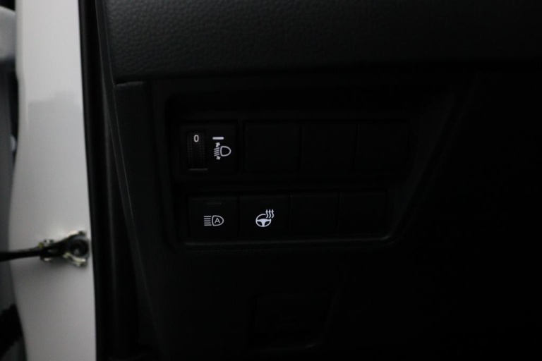 Toyota Yaris - 1.5 Hybrid 115 Dynamic 32