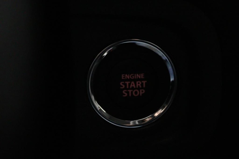 Suzuki Vitara - 1.5 Hybrid Style 17