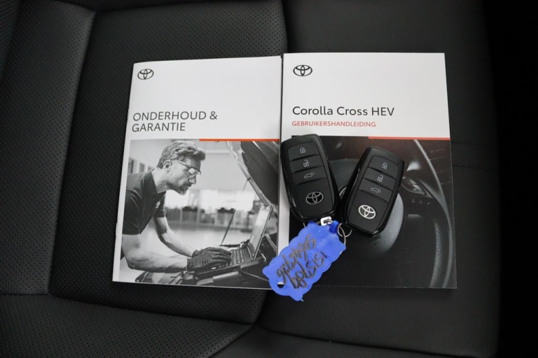 Toyota Corolla Cross - Hybrid 200 Executive 29
