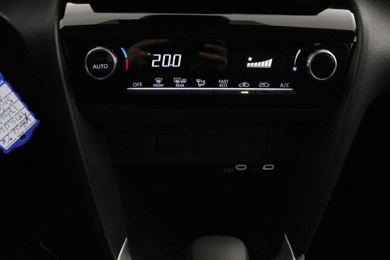 Toyota Yaris Cross - 1.5 Hybrid 115 Active 15