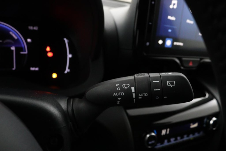 Toyota Yaris Cross - 1.5 Hybrid 115 Active 20