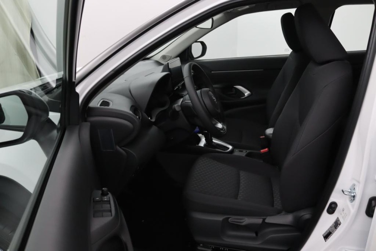 Toyota Yaris Cross - 1.5 Hybrid 115 Active 8