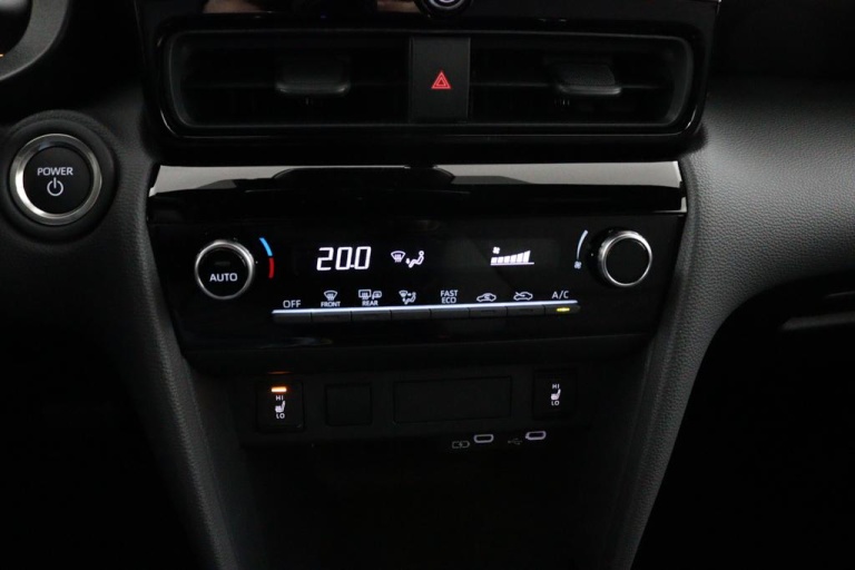 Toyota Yaris Cross - 1.5 Hybrid 115 First Edition 17
