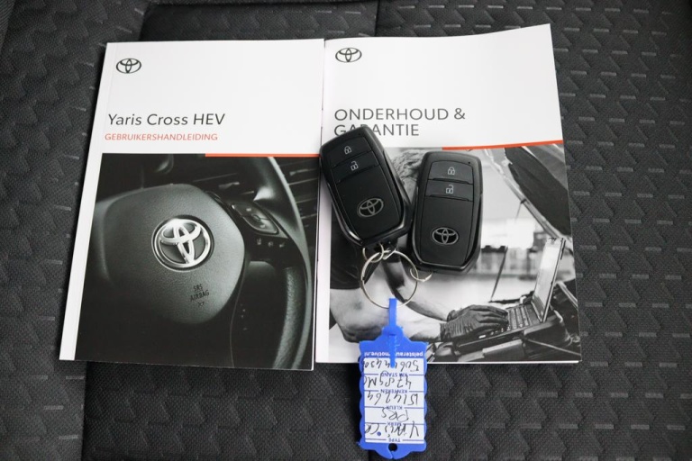Toyota Yaris Cross - 1.5 Hybrid 115 First Edition 19