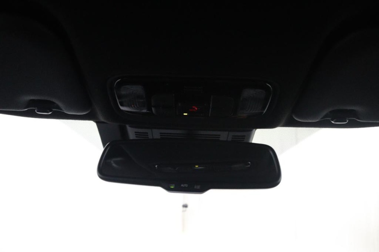 Toyota Yaris Cross - 1.5 Hybrid 115 First Edition 31