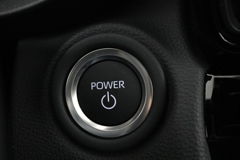 Toyota Yaris Cross - 1.5 Hybrid 115 First Edition 35
