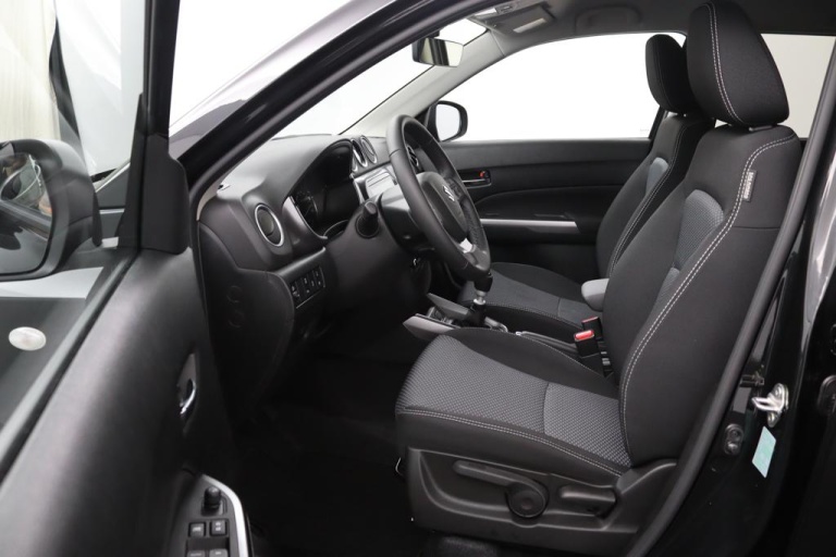 Suzuki Vitara - 1.4 Boosterjet Select Smart Hybrid 9