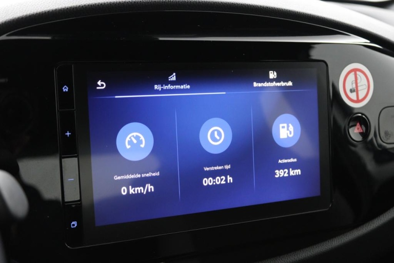 Toyota Aygo X - 1.0 VVT-i MT Play 39