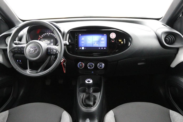 Toyota Aygo X - 1.0 VVT-i MT Play 4