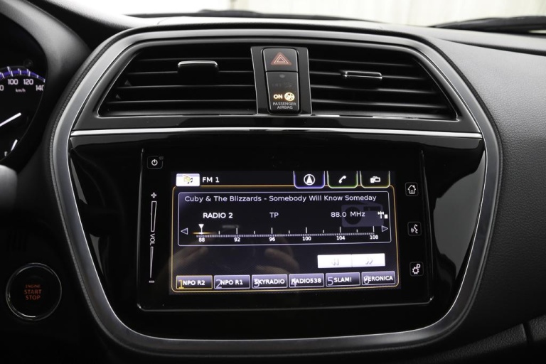 Suzuki S-Cross - 1.4 Boosterjet Exclusive 14