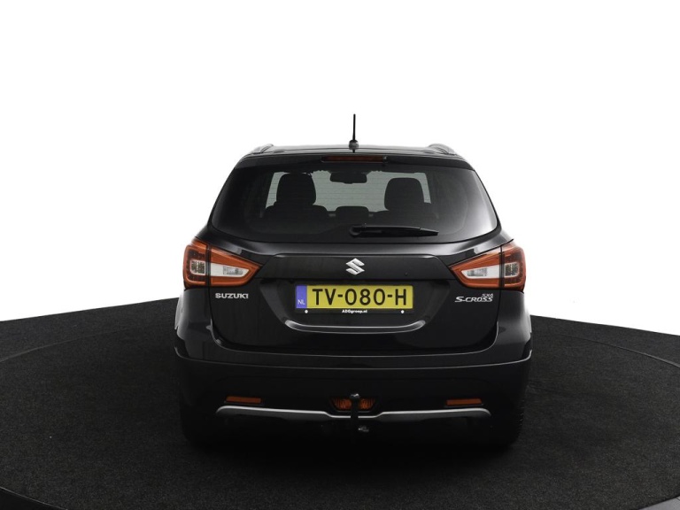Suzuki S-Cross - 1.4 Boosterjet Exclusive 8