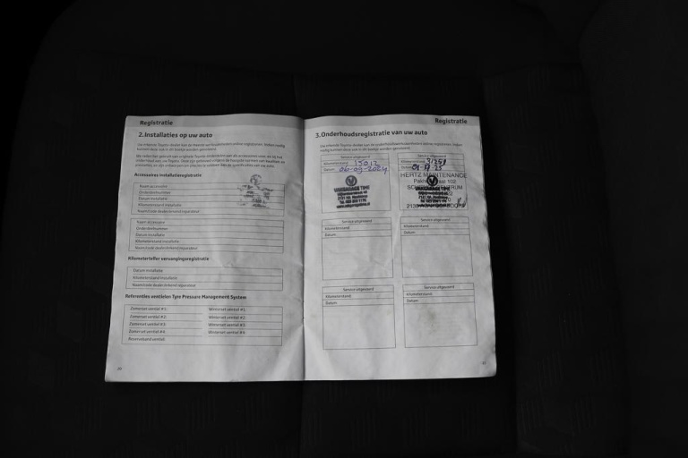 Toyota Yaris - 1.5 Hybrid 115 41