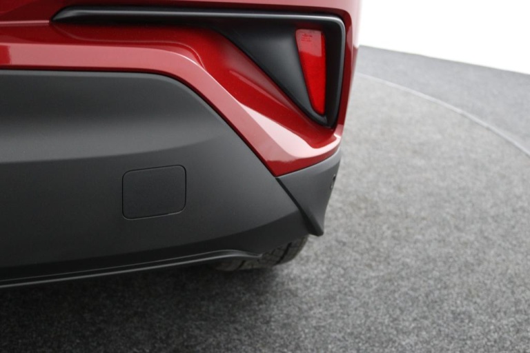 Toyota C-HR - 1.8 Hybrid Business Intro 39