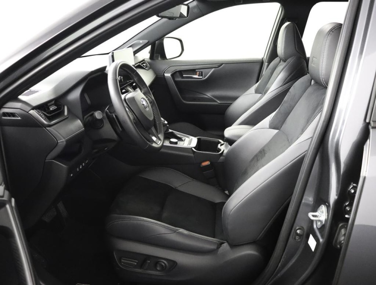 Toyota RAV4 - 2.5 Hybrid AWD GR SPORT 16