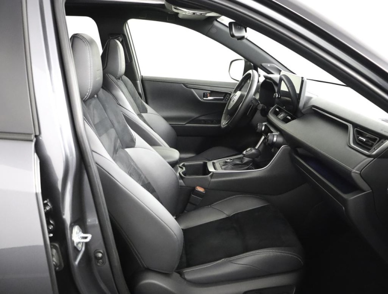 Toyota RAV4 - 2.5 Hybrid AWD GR SPORT 21
