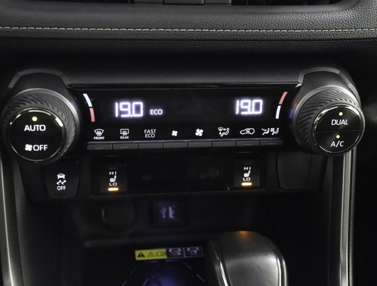 Toyota RAV4 - 2.5 Hybrid AWD GR SPORT 6