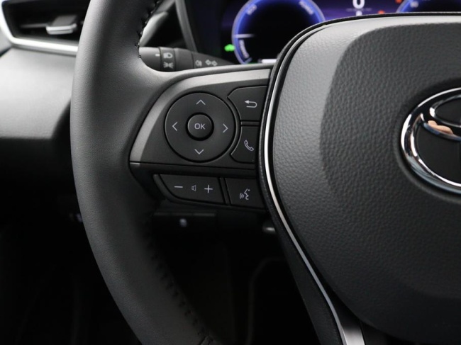 Toyota Corolla - Hybrid 140 Dynamic