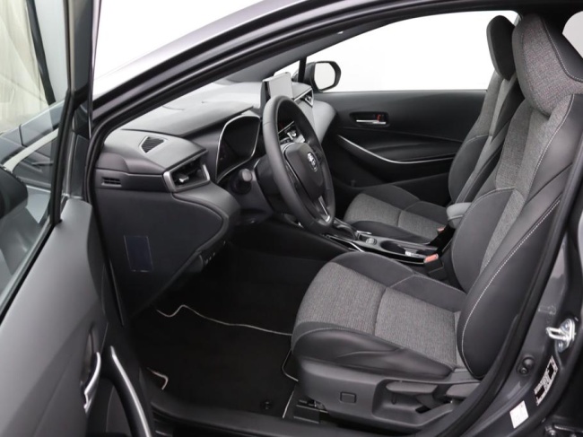 Toyota Corolla - Hybrid 140 Dynamic