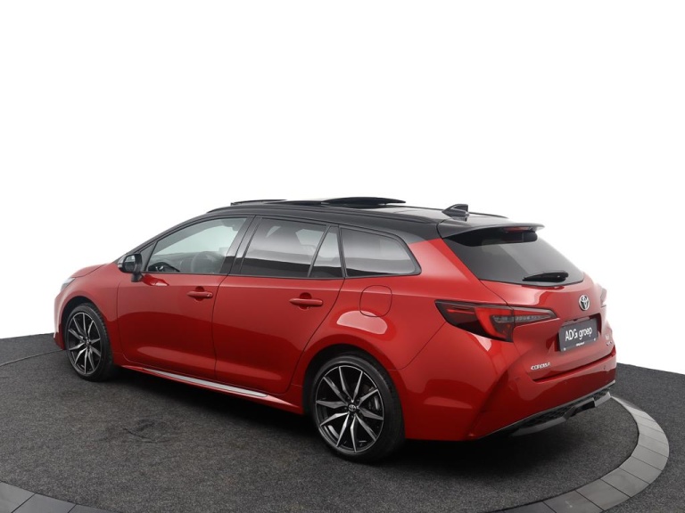 Toyota Corolla - Hybrid 180 GR Sport 9