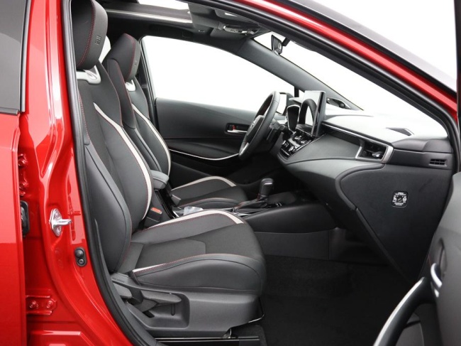 Toyota Corolla Touring Sports - Hybrid 180 GR Sport Touting Sports