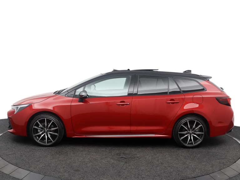 Toyota Corolla TS - Hybrid 180 GR Sport Touting Sports 3