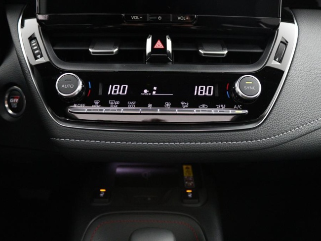 Toyota Corolla TS - Hybrid 180 GR Sport Touting Sports