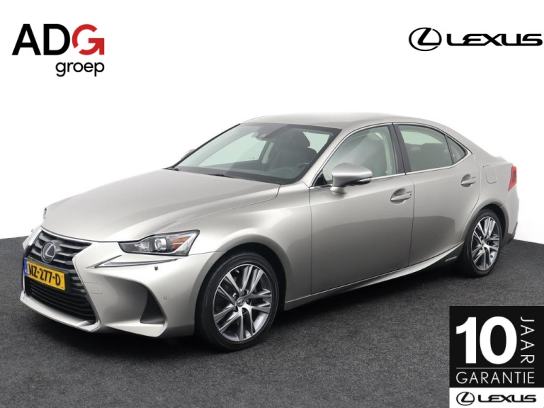 Lexus IS - 300h Hybrid Business Line 1