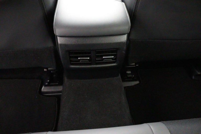 Lexus IS - 300h Hybrid Business Line 38